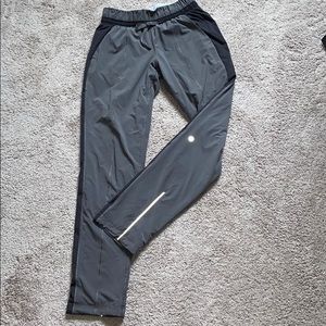 Lululemon 4 women’s pants track running gray grey